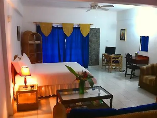 Jennys Place St. George's Apartment